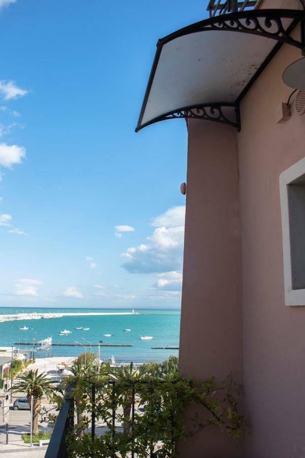 La Dolce Vista - B&B Di Charme Manfredonia Exterior foto